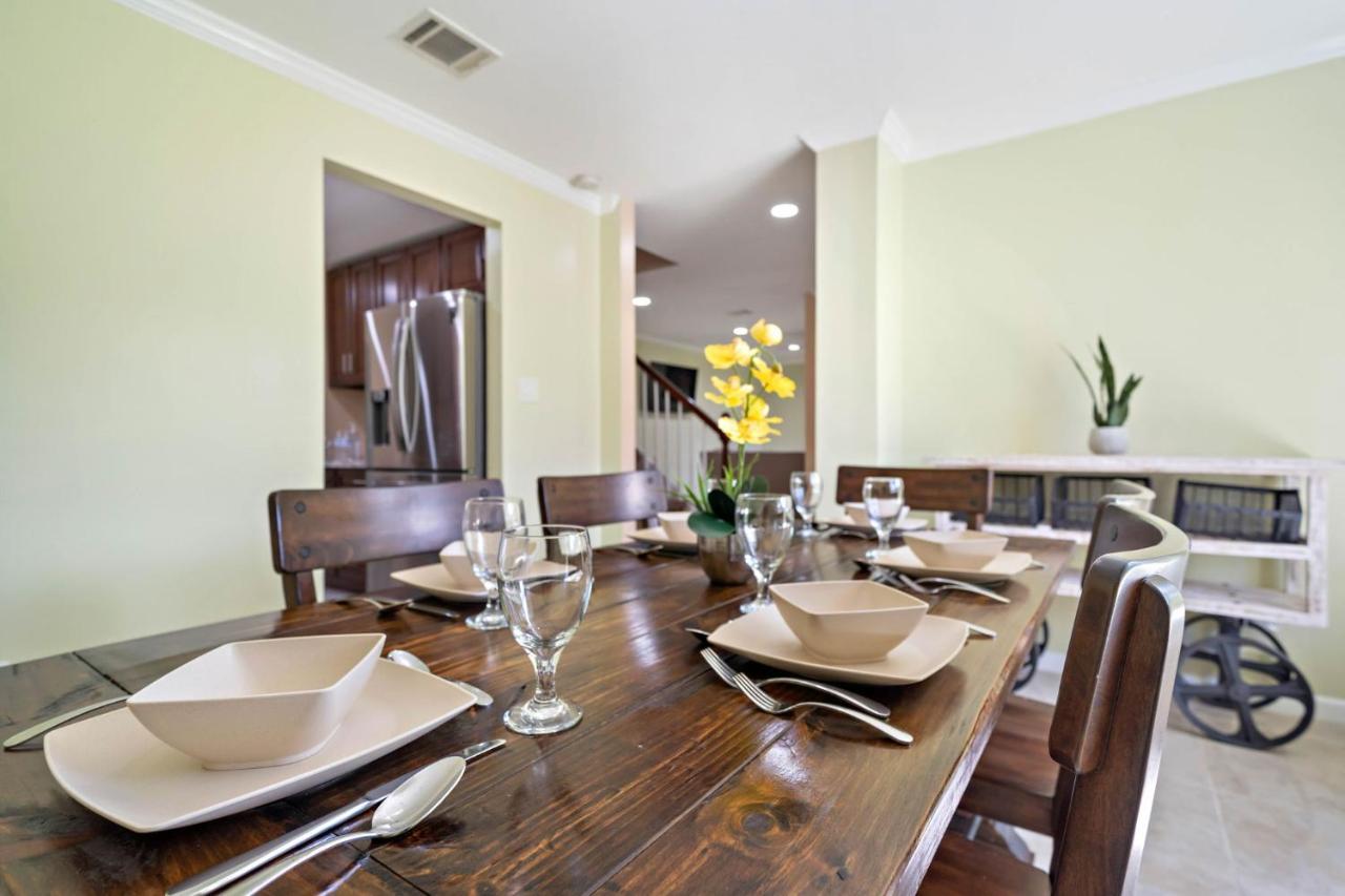Pool Oasis Games Wifi Bbq Yard Sleep 16 Villa ฮูสตัน ภายนอก รูปภาพ